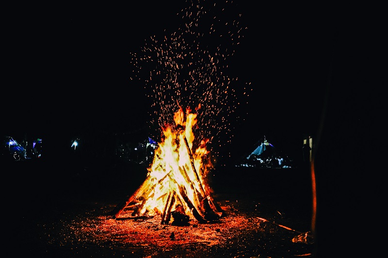 Log Fire - to illustrate why water is remarkably effective at putting out fire